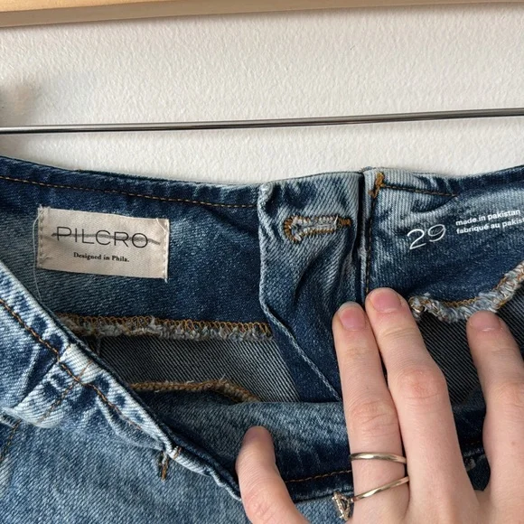 Pilcro Kick Mid-Rise Wide-Leg Jeans 29